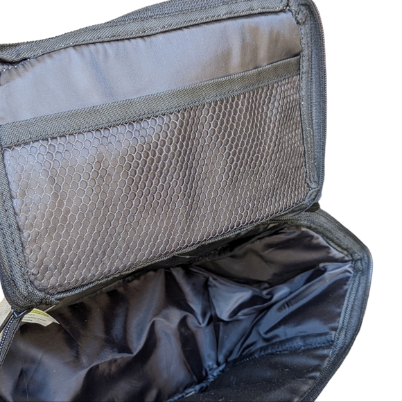 Foldable Jute Zip Travel Cooler with Shoulder Strap Montreal Canada Packable - Picture 10 of 15